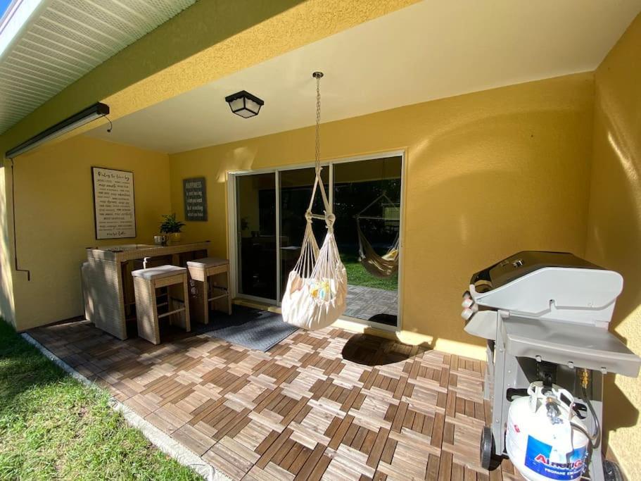 Villa Sundance' Acres *Brand New House*With Hot Tub Spring Hill Exterior foto